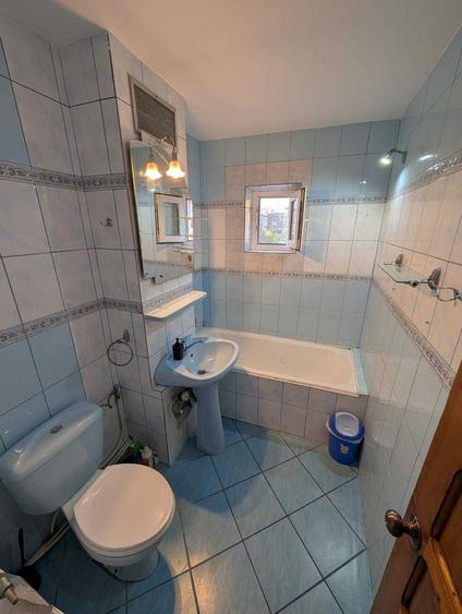 Inchiriez apartament 2 camere decomandat - 7