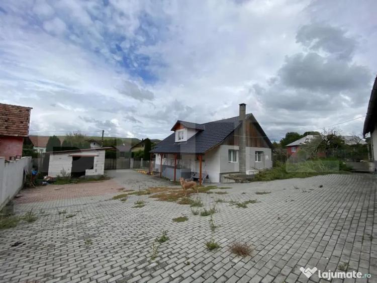 Casa moderna 4 camere, 30 ari teren, 4 anexe la 20 de minu - 11