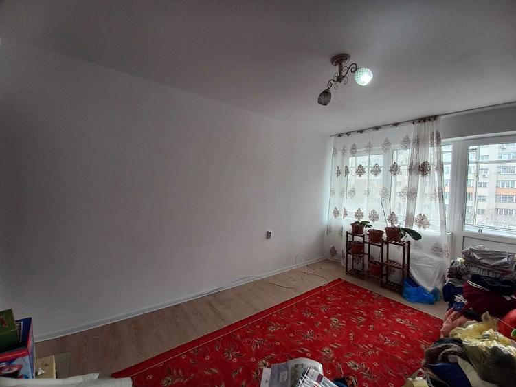 Particular, vand apartament 3 camere Stefan cel Mare - 3