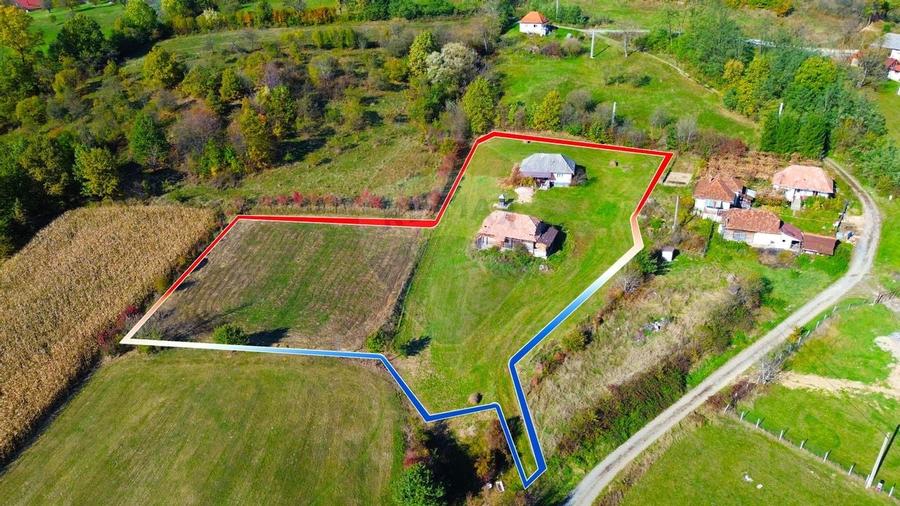 Casă cu teren generos de 62 ari – Berința, Maramureș - 2