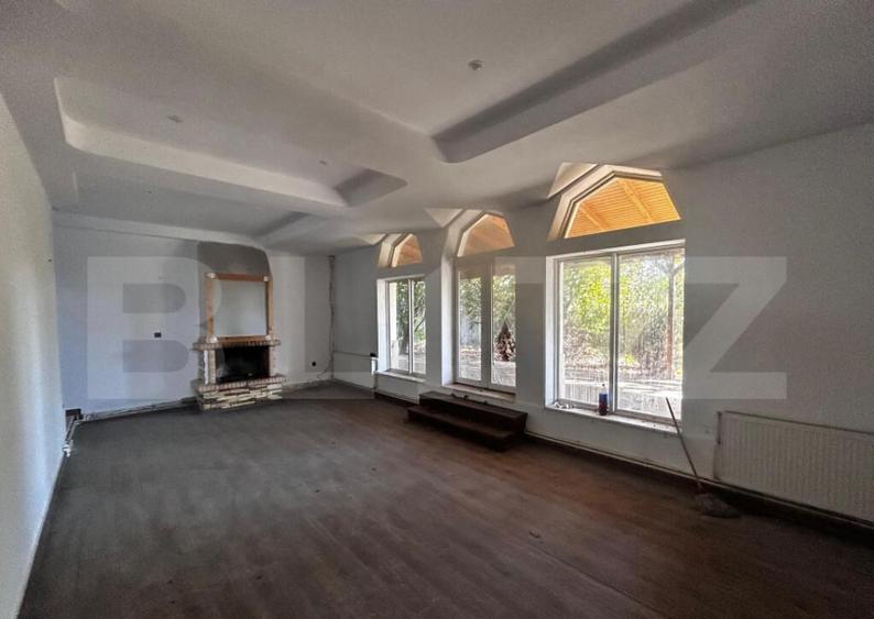 Casa de vanzare, 300 mp, strada Jiului - 6