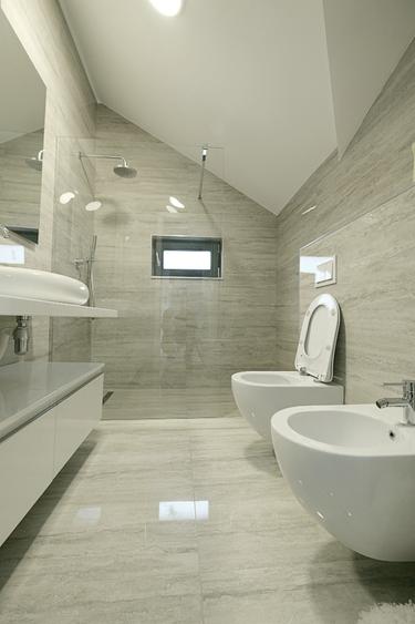 OTOPENI - Str. 23 August (Mesteacanului), apartament 3 camere amenajate LUX - 5