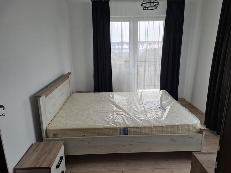 Inchiriez apartament doua camere - 6