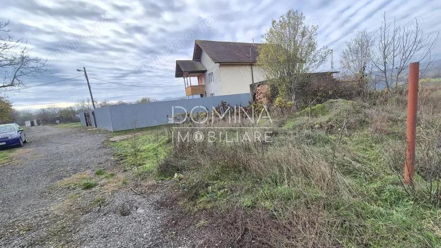 Vanzare teren extravilan, situat in Targu Jiu, strada Slobozia - 1