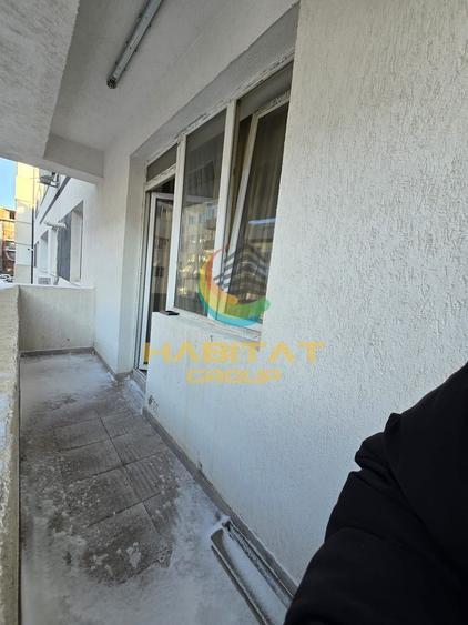 Garsoniera etaj 1 an 2019 la 2 minute stb Mutare imediata - 3