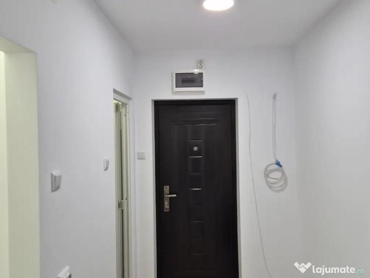 Inchiriez garsoniera nou renovata pentru birou Tiglina - 5