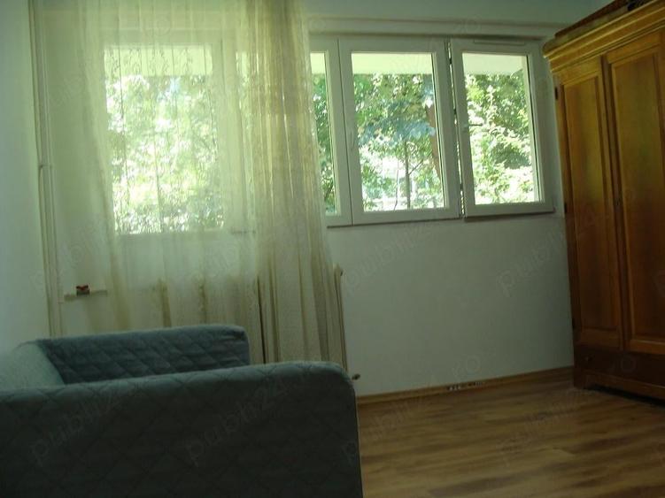 Inchiriez apart.2 camere, decomandat 52 MP, P 4, Dr.Taberei 34, zugravit, mobilat, utilat 1600 Ron. - 6