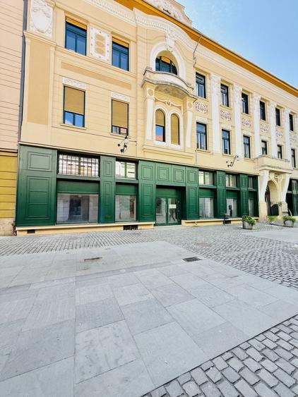 Ultracentral | 300 mp utili | Vitrină mare | Parter + Mezanin | Comision 0% - 2