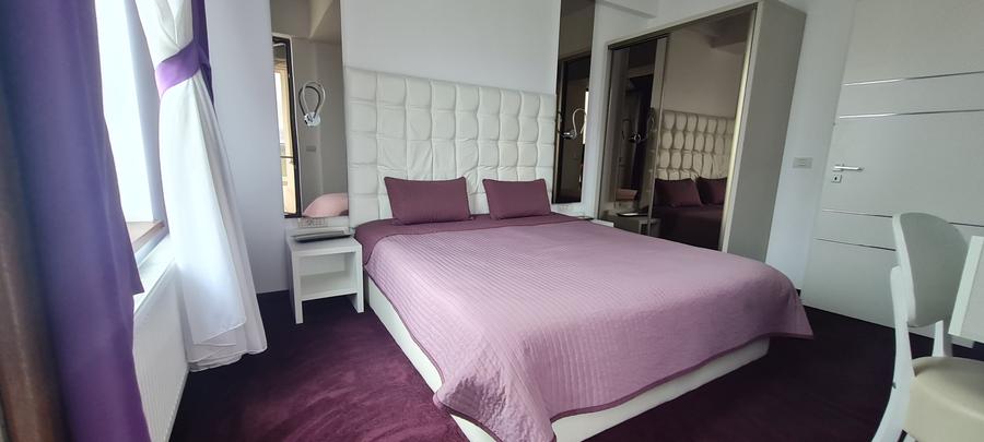 Mamaia_apartament vedere mare/lac,pret 400E - 5