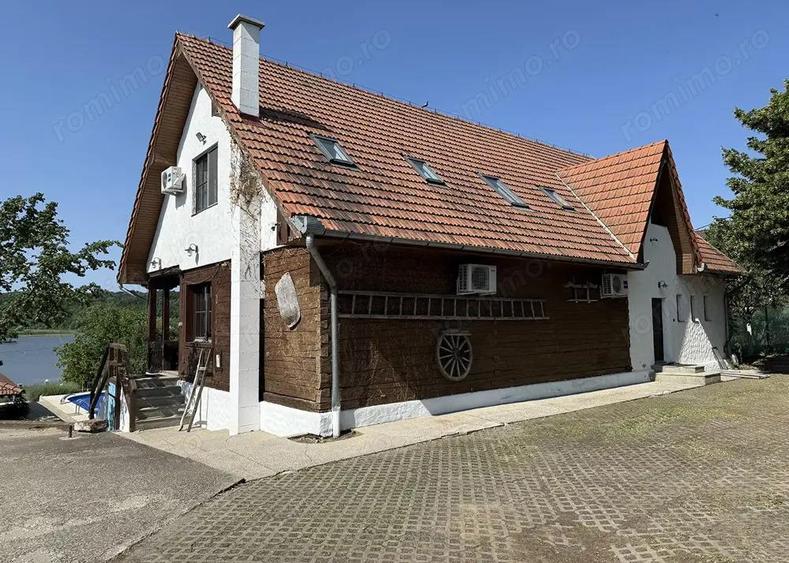 Casa cu piscina Pensiune Restaurant - Pe malul lacului din Paleu - IMOBIHOR - 13