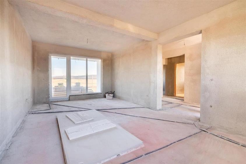 RECO Casa plan parter cu 3 camere, semifinisata, la 7 minute de Oradea - 14