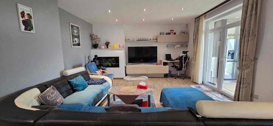 Casa 4 camere de vanzare, Sanmartin, zona str Carmel - 1