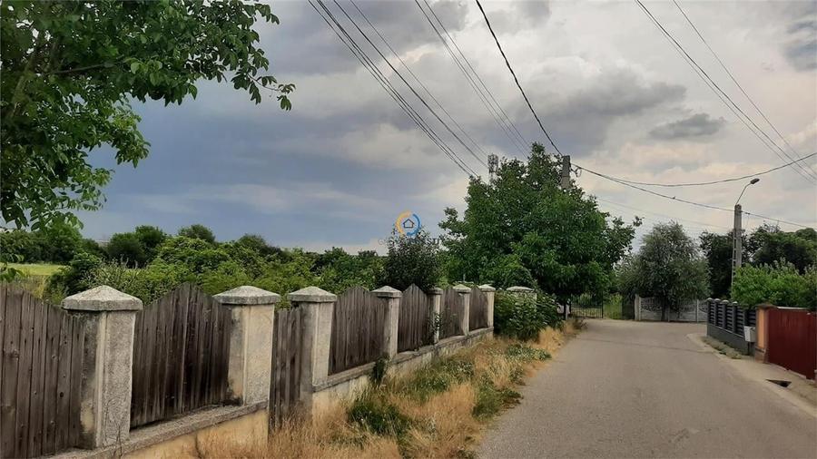 Teren Stefanesti 700 mp, deschidere 20 m, plan, ingradit - 4