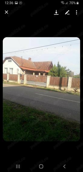 Vand casa in Sanislau - 2