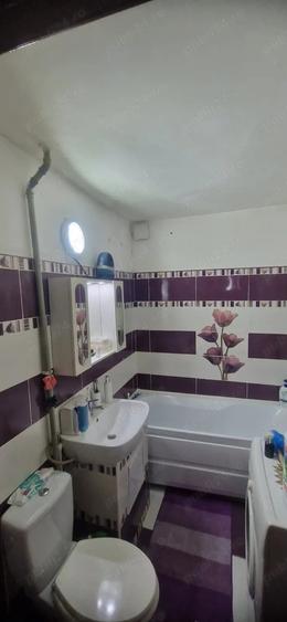 Apartament 2 Camere strada Garii bloc Santa Catalina - 9