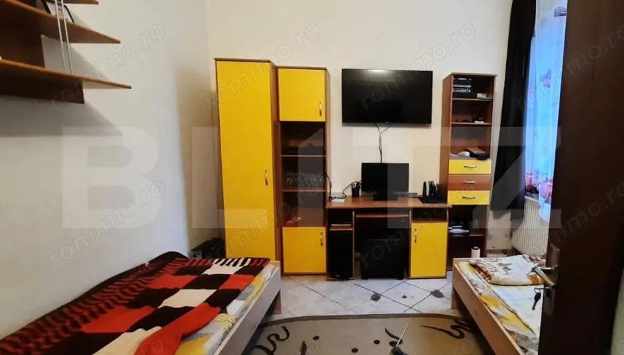 Case de vanzare, curte comuna, 100 mp, zona Titulescu - 11