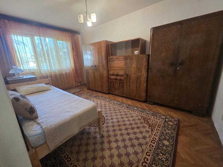Apartament cu 3 camere decomandat în Gheorghieni