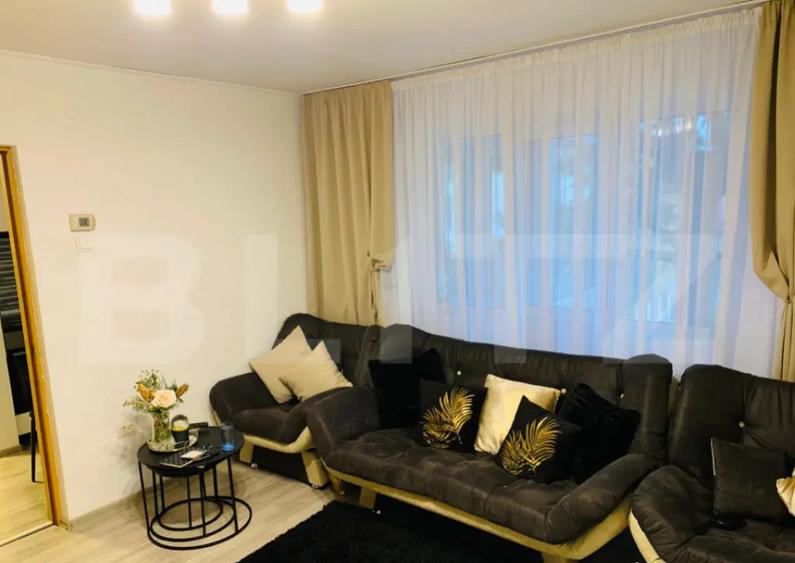 Apartament 3 camere, modern, Reghin - 1