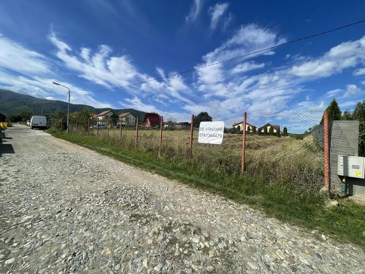 Teren-Cisnadie -992 m2(Chateau Therry) - 3