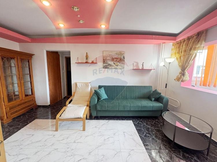 Apartament cu 4 camere de închiriat în zona Berceni - 3