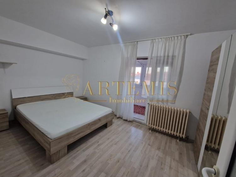 Apartament de 2  camere, decomandat,56 mp., zona Independentei. - 4
