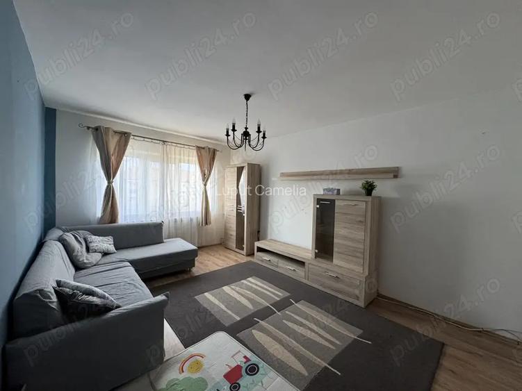 Apartament 3 camere de inchiriat decomandat, spa?ios, zona Girocului