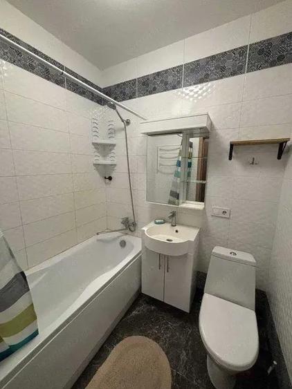 Garsoniera de inchiriat Zona Doroban?i - 1