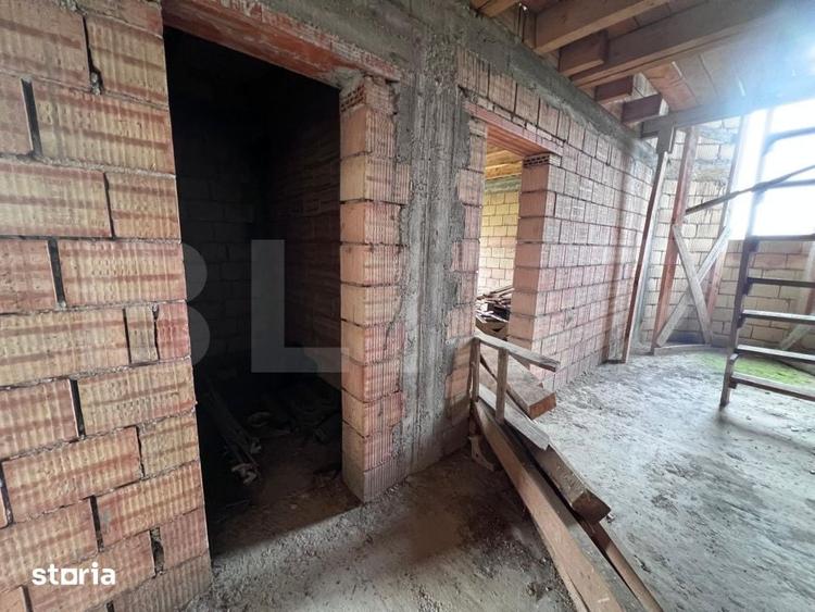 Casa la rosu de vanzare, 260 mp, zona Santana de Mures - 3