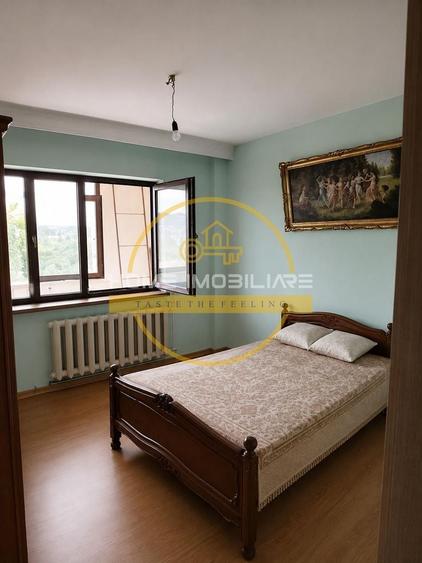 Apartament cu 2 camere decomandat în Nicolina