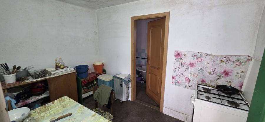 Casă cu 4 camere în Mănăștiur