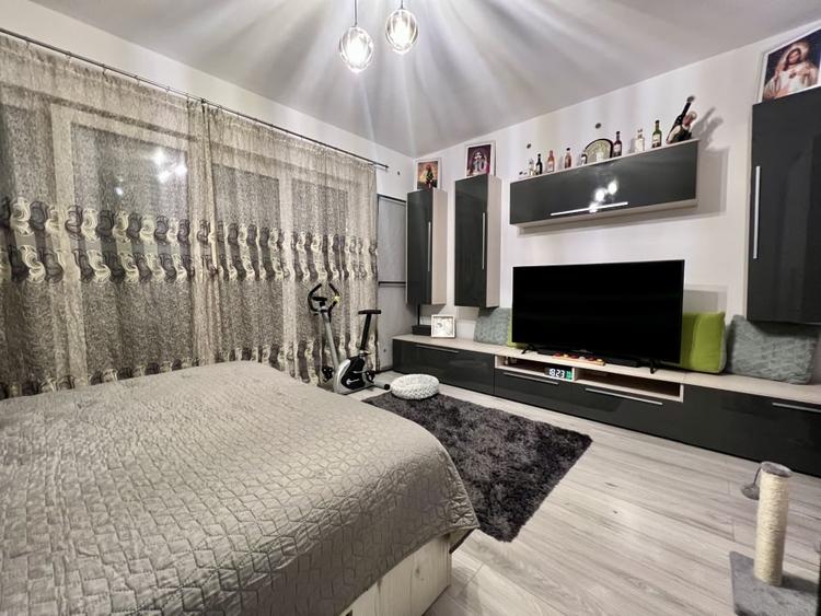Apartament 2 camere, 49mp utili, terasa 36mp - zona Buziasului - 4