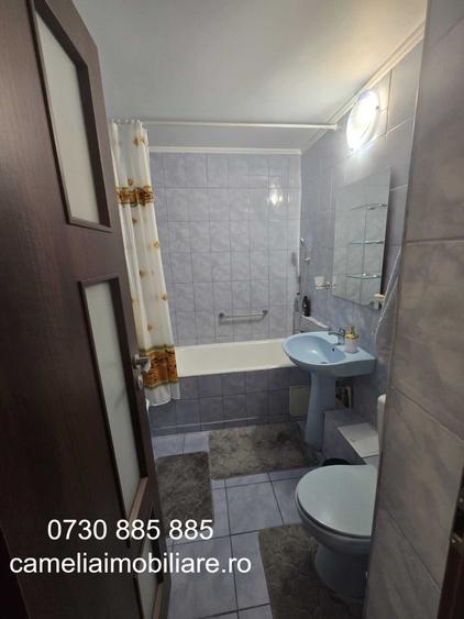Apartament cu 2 camere decomandat în Apusului