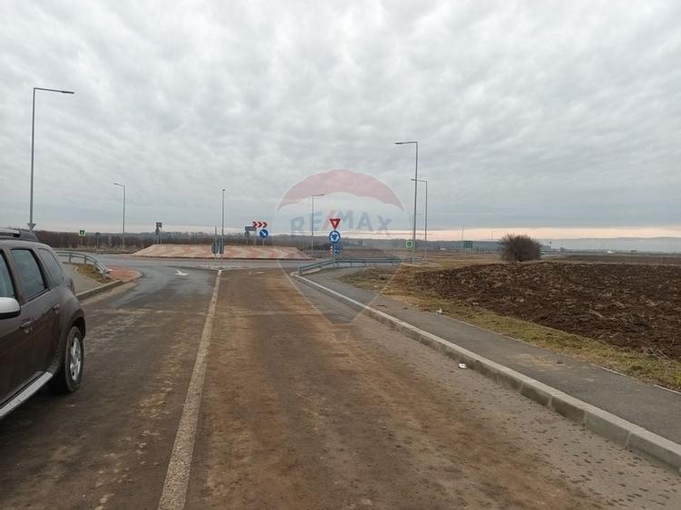 Vanzare teren intravilan parcelat, in Branesti langa - Autostrada A2 - 8