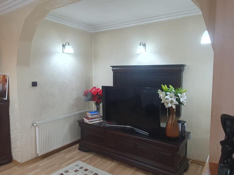 OFERTA EXCEPTIONALA - CASA  DE VANZARE -ZONA EXCLUSIVISTA - 4