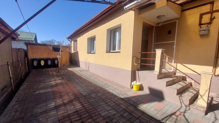 0 COMISION Casa zona Scolii Emil Isac, front la 2 strazi-Dambul Rotund - 3