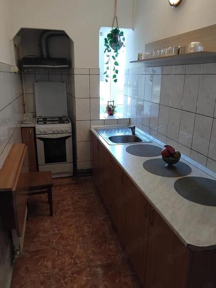 Inchiriez apartament 2 camere zona Cedonia - 6