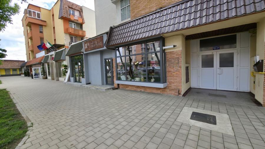 Apartament 4 camere 83.4 mp str.Victoriei, bl.114 Alba Iulia - 1