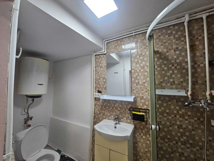 Garsoniera de inchiriat Anda 25 mp, mobilat, utilat, la curte, 250 euro - 12