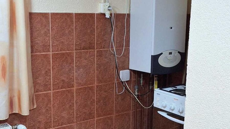 Apartament cu 2 camere semidecomandat, mobilat în Cloșca - 1