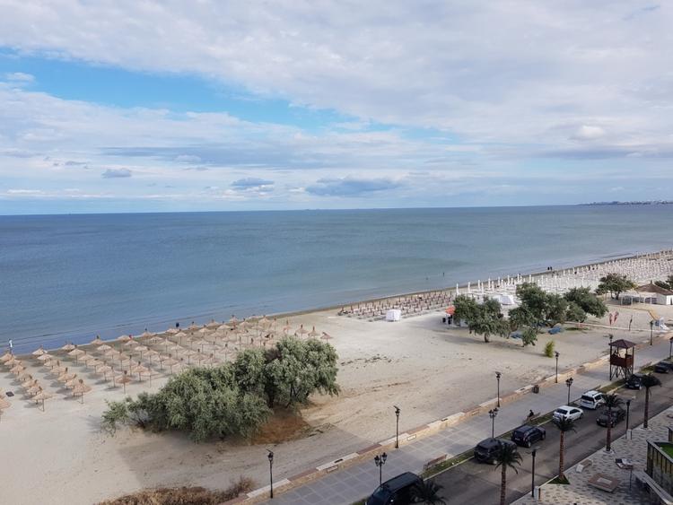 Alezzi Beach | Apartament cu vedere frontala , prima linie pe plaja - 4