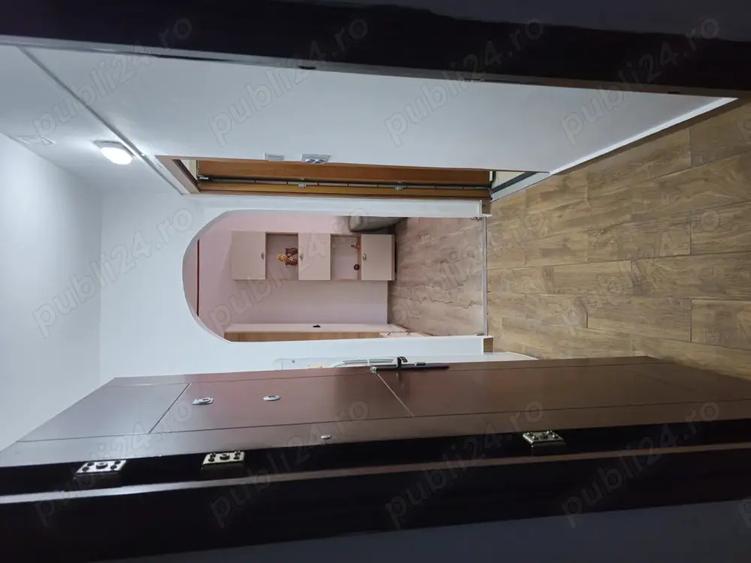 INCHIRIEZ GARSONIERA in Timi?oara, confort I, complet renovata ?i mobilata, Zona Plava? 2 Biserica M - 1