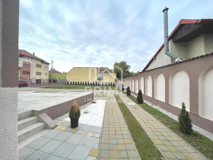 Casa spa?ioasa cu teren generos | 2 fronturi stradale | Zona Centrala - 9