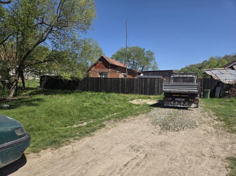 Ofer casa spre vanzare - 2