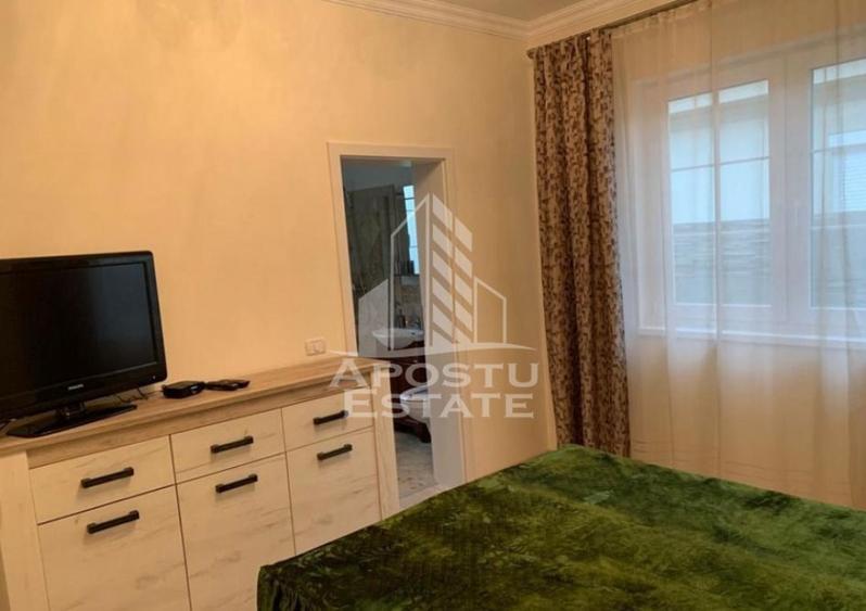 Casă cu 3 camere cu Teren 400 Mp în Urseni