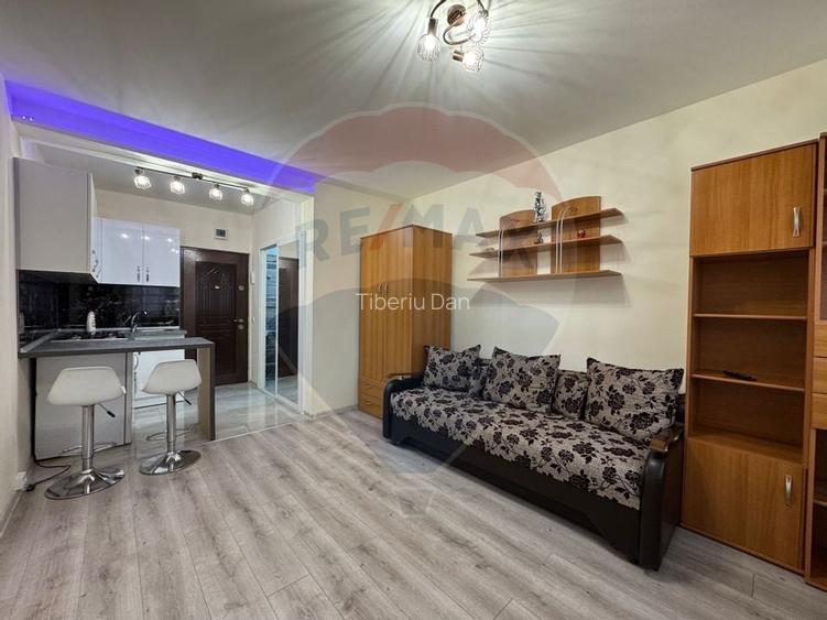Modern, proaspat renovat - garsoniera 1 camera, Str. Prunului 30 Noua! Modern, proaspat renovat - garsoniera 1 camera, Str. Prunului 30 Noua!