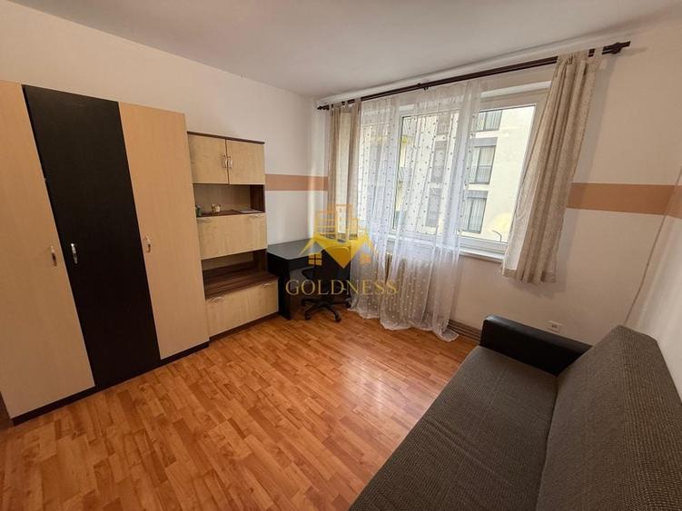 3 camere decomandate, balcon, Centru Piata Abator, Parcul Feroviarilor - 2