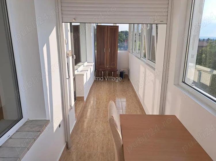 Vand apartament 3 camere, zona deosebita, Cornisa, TG. Mures Vand apartament 3 camere, zona deosebita, Cornisa, TG. Mures