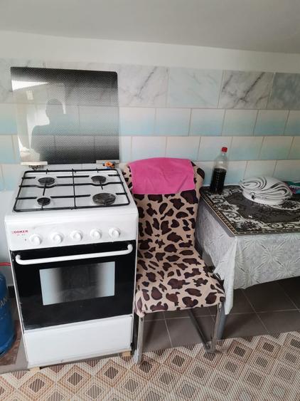 Casă cu 2 camere cu Teren 400 Mp în Central