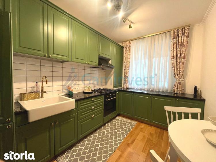 Apartament cu 3 camere, mobilat în Central