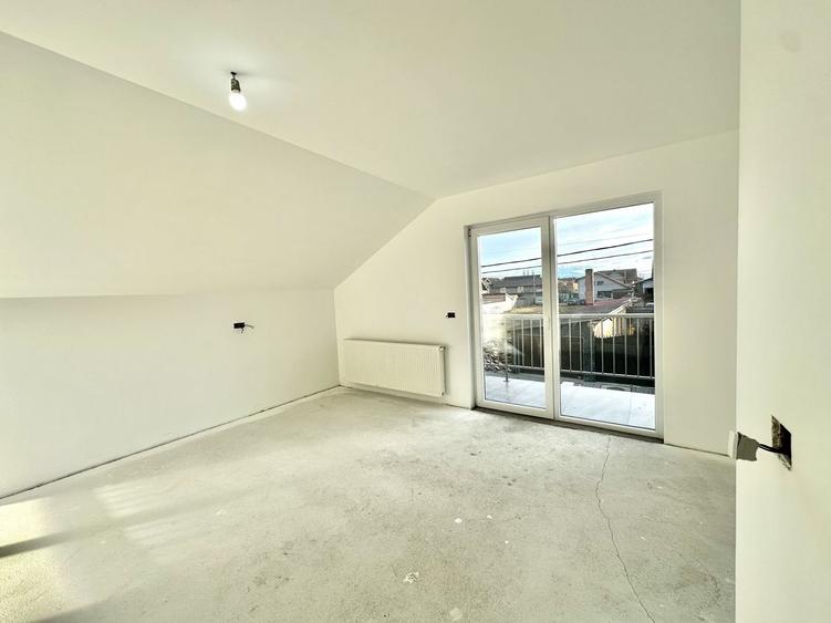 Casă individuală de vanzare  cu garaj și curte proprie – Hălchiu - 17